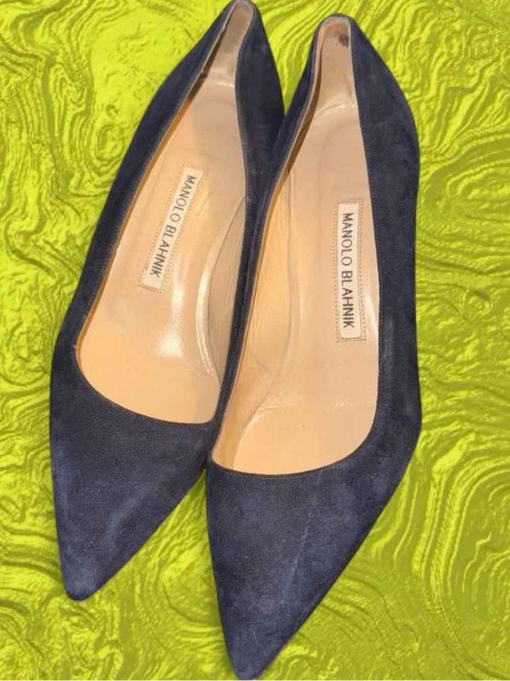 Manolo Blahnik BB 70 Navy Blue Suede Heel